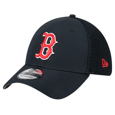 Men's New Era Black Boston Red Sox Team Tone 39THIRTY Flex Hat