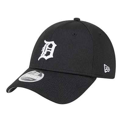 Men's New Era Black Detroit Tigers Pivot 9FORTY Adjustable Hat