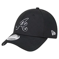 Men's New Era Black Atlanta Braves Pivot 9FORTY Adjustable Hat