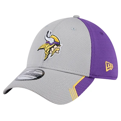 Men's New Era Gray Minnesota Vikings Active Visor Trim 39THIRTY Flex Hat