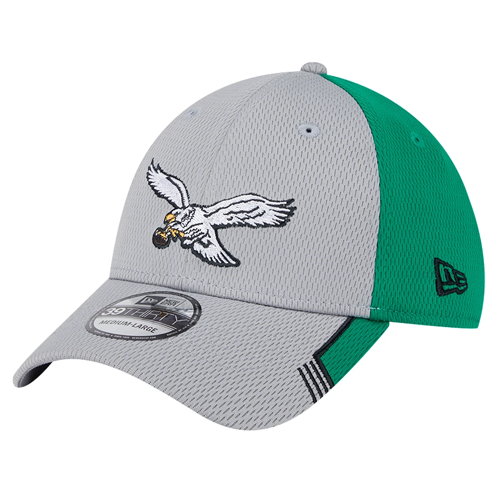 Men's New Era Gray Philadelphia Eagles Throwback Active Visor Trim 39THIRTY Flex Hat