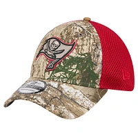 Men's New Era Realtree Camo/Red Tampa Bay Buccaneers Active 39THIRTY Flex Hat