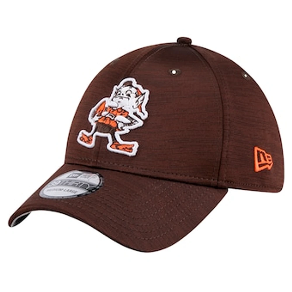 Men's New Era Brown Cleveland Browns Throwback Active Tech 39THIRTY Flex Hat