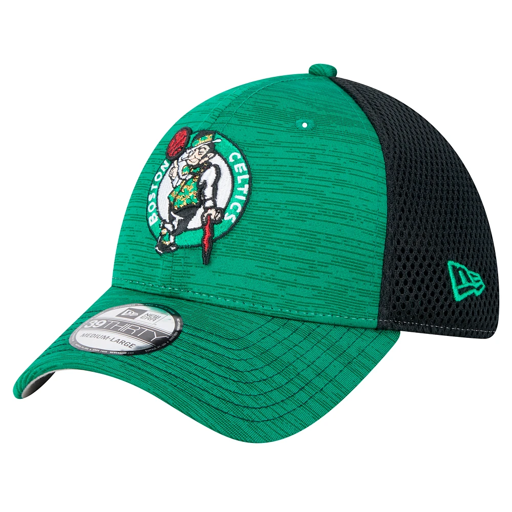 Men's New Era Kelly Green/Black Boston Celtics Active Tech Neo Flex 39THIRTY Flex Hat