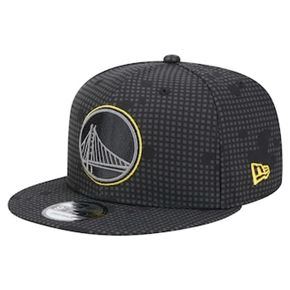 Men's New Era Black Golden State Warriors Midnight Ink Pop Outline 9FIFTY Snapback Hat