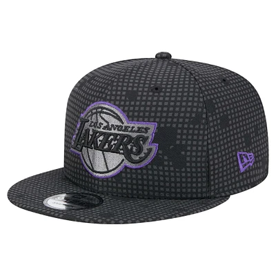 Men's New Era Black Los Angeles Lakers Midnight Ink Pop Outline 9FIFTY Snapback Hat