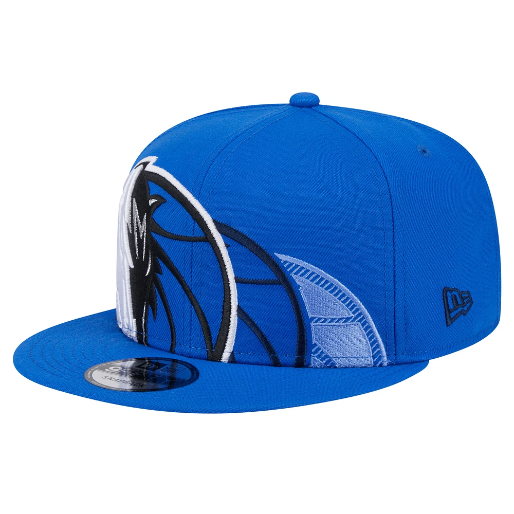 Men's New Era Blue Dallas Mavericks Sport Night Team Shadow 9FIFTY Snapback Hat