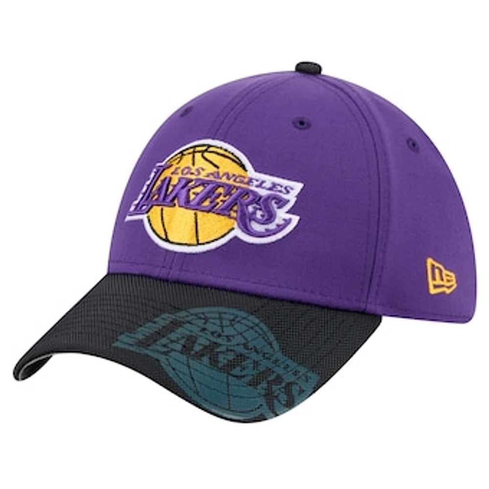 Men's New Era Purple Los Angeles Lakers Sport Night 39THIRTY Flex Hat