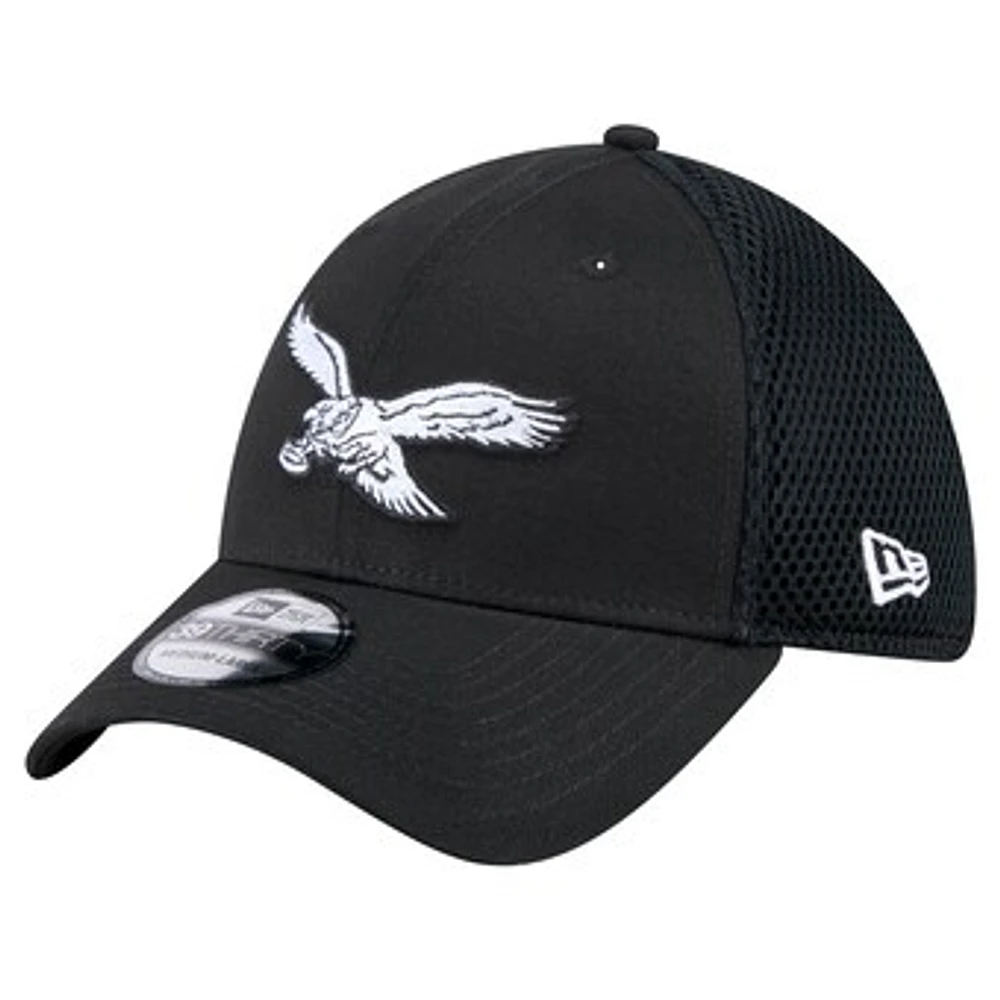 Men's New Era Black Philadelphia Eagles Main Neo 39THIRTY Flex Hat