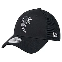 Men's New Era Black Atlanta Falcons Main Neo 39THIRTY Flex Hat