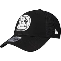 Men's New Era Black Denver Broncos Main Neo 39THIRTY Flex Hat