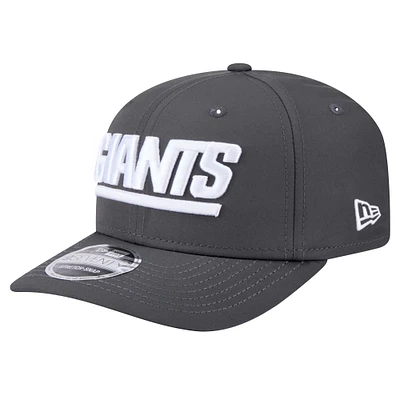 Men's New Era  Graphite New York Giants Main 9SEVENTY Stretch-Snap Hat