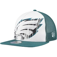 Youth New Era White/Midnight Green Philadelphia Eagles Distressed 9FIFTY A-Frame Snapback Hat