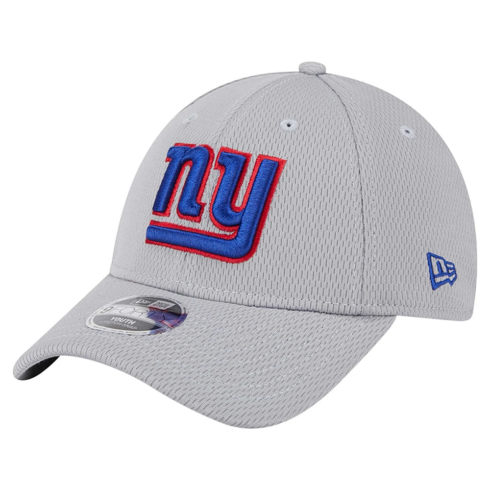 Youth New Era Gray New York Giants Main 9FORTY Adjustable Hat