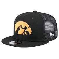 Men's New Era Black Iowa Hawkeyes 9FIFTY Trucker Snapback Hat