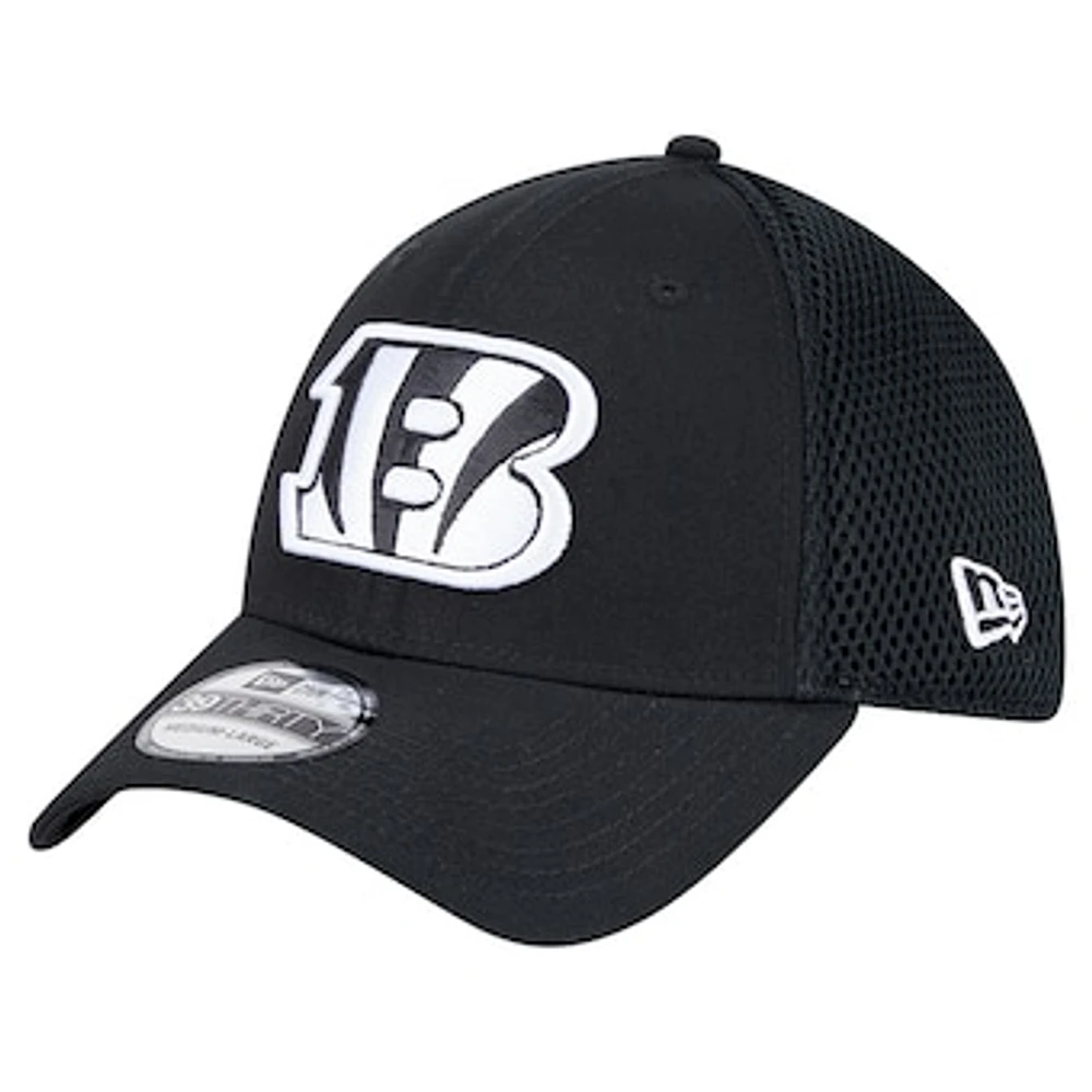 Men's New Era Black Cincinnati Bengals 39THIRTY Flex Hat