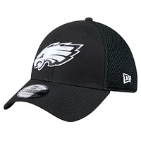 Men's New Era Black Philadelphia Eagles 39THIRTY Flex Hat