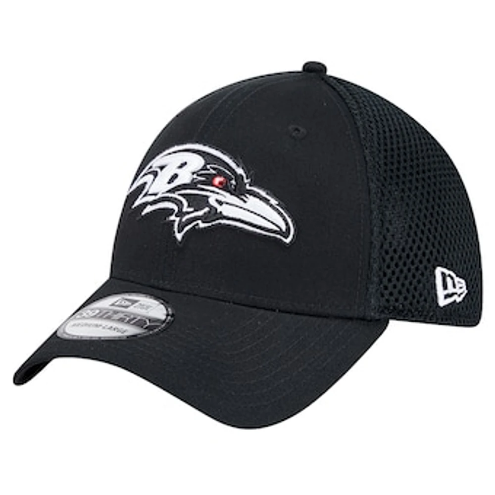 Men's New Era Black Baltimore Ravens 39THIRTY Flex Hat