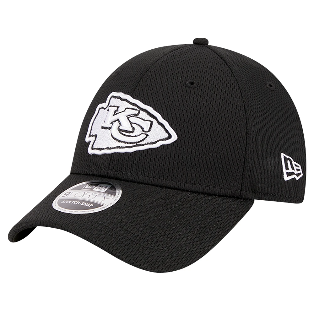 Men's New Era Black Kansas City Chiefs Evergreen 9FORTY Adjustable Hat