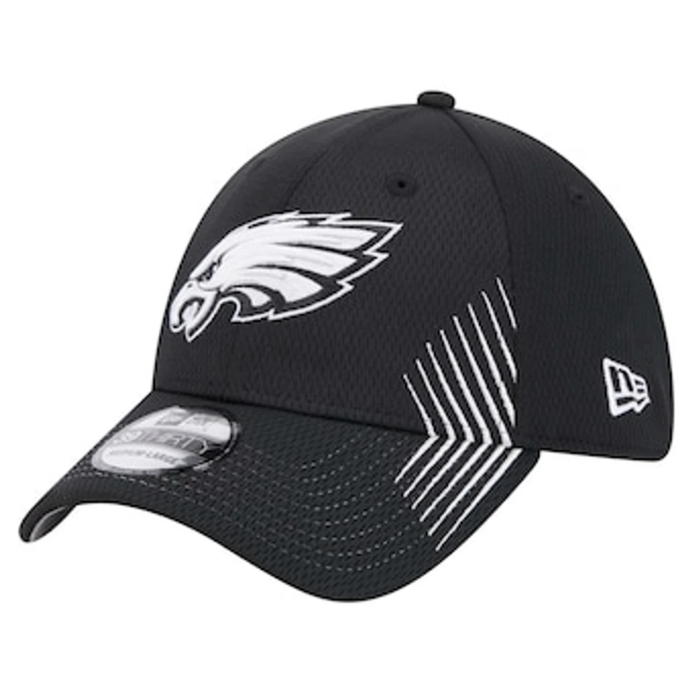 Men's New Era Black Philadelphia Eagles Sport Night Active 39THIRTY Flex Hat