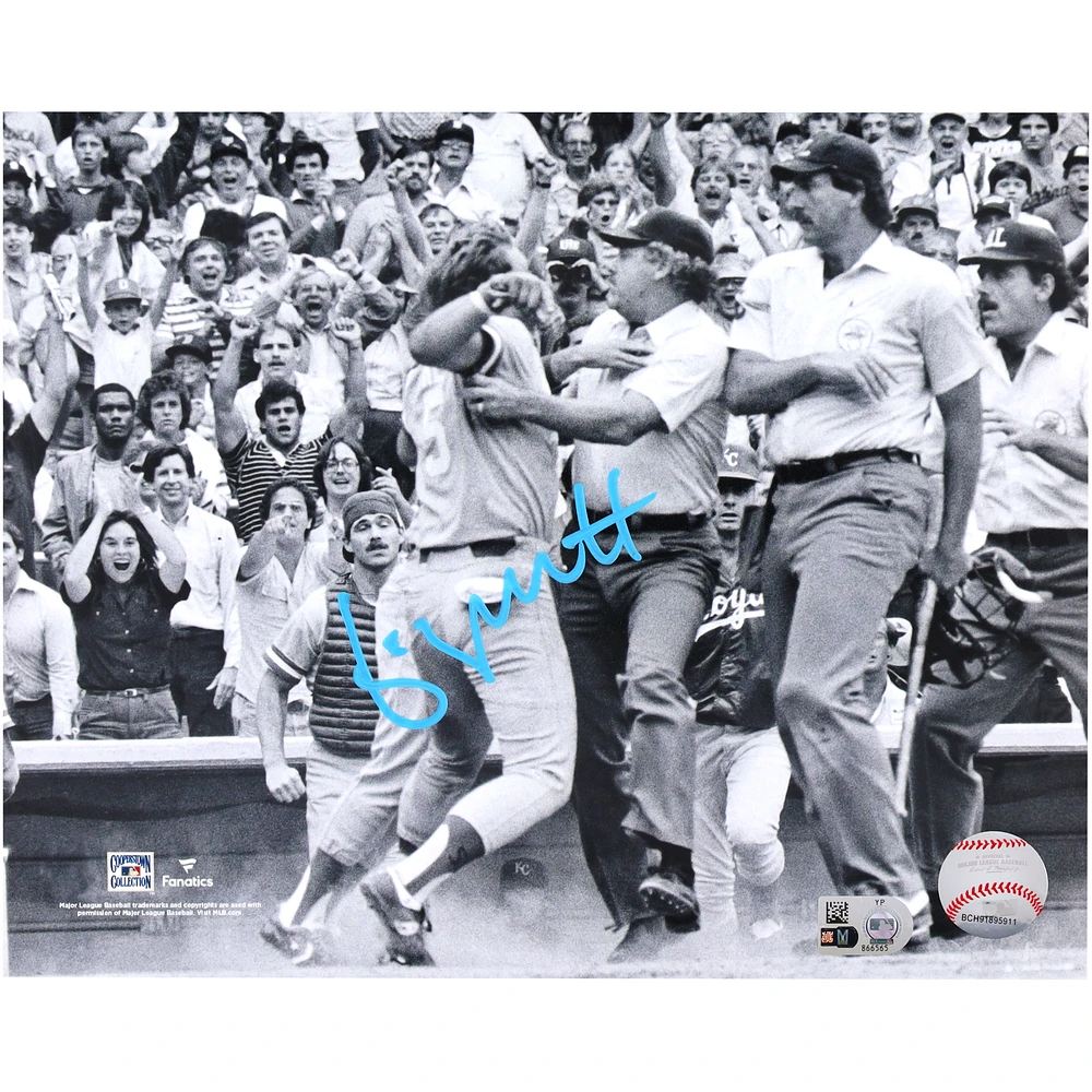 George Brett Kansas City Royals Autographed 8" x 10" Batting Stance Photograph