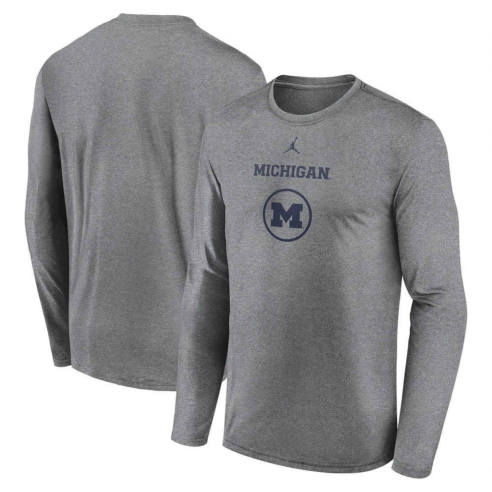 Men's Jordan Brand Heather Gray Michigan Wolverines 2024 On-Court Basketball Practice Legend Performance Long Sleeve T-Shirt