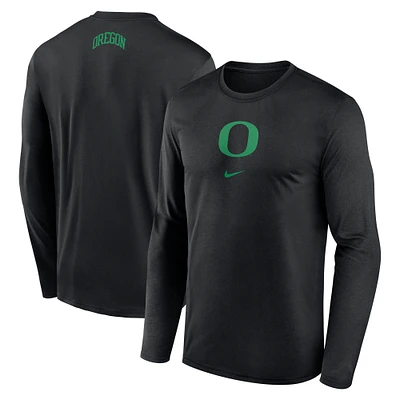 Men's Nike Black Oregon Ducks On-Court Basketball Shootaround Performance Long Sleeve T-Shirt