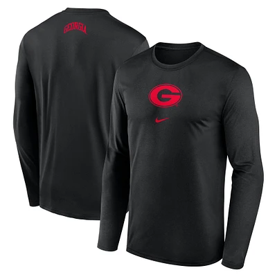 Men's Nike Georgia Bulldogs On-Court Basketball Shootaround Performance Long Sleeve T-Shirt