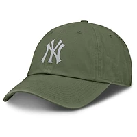 Men's Fanatics Green New York Yankees Elements Utopia Adjustable Hat