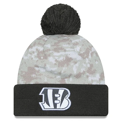 Men's New Era  White/Graphite Cincinnati Bengals 2024 Salute To Service Digital Camo Cuffed Knit Hat with Pom