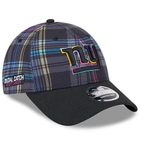 Men's New Era Black New York Giants 2024 NFL Crucial Catch Plaid 9FORTY Adjustable Hat