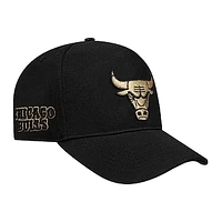 Men's Pro Standard  Black Chicago Bulls  Metallic Logo Pinch Front Adjustable Hat