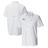 Men's Columbia Denver Broncos Slack Tide Omni-Wick Button-Up Camp Shirt