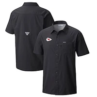 Men's Columbia  Black Kansas City Chiefs Slack Tide Omni-Wick Button-Up Camp Shirt