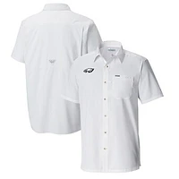 Men's Columbia Philadelphia Eagles Slack Tide Omni-Wick Button-Up Camp Shirt