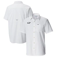 Men's Columbia Philadelphia Eagles Slack Tide Omni-Wick Button-Up Camp Shirt