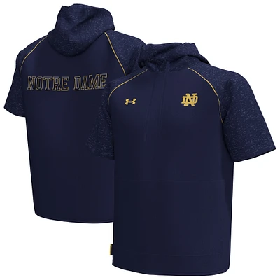 Men's Under Armour Navy Notre Dame Fighting Irish 2024 Sideline Command Raglan Short Sleeve Pullover Hoodie