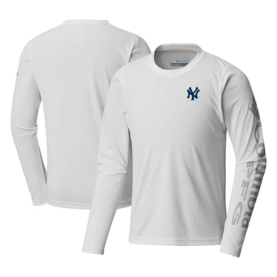 Youth Columbia White New York Yankees Terminal Tackle Long Sleeve T-Shirt