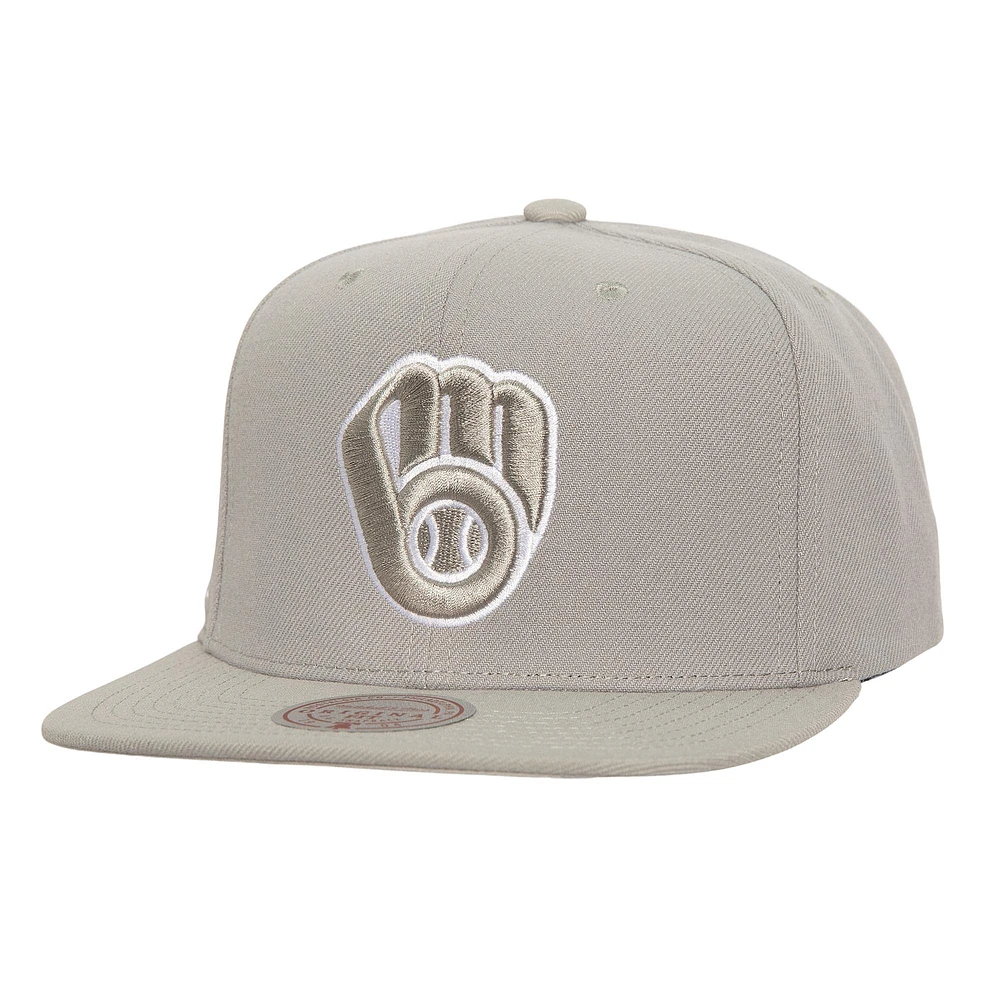 Men's Mitchell & Ness Gray Milwaukee Brewers Snapback Hat