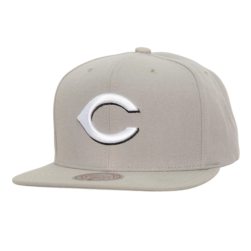 Men's Mitchell & Ness Gray Cincinnati Reds Snapback Hat