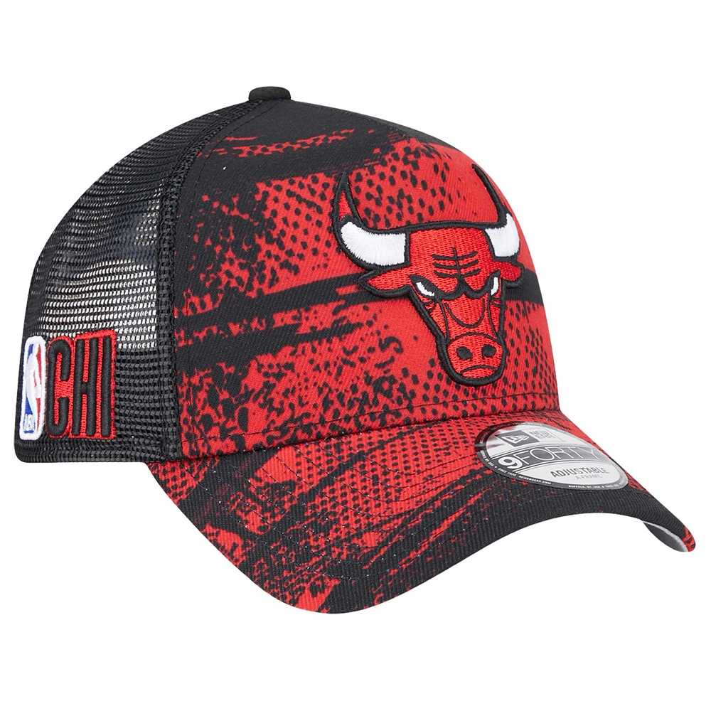 Men's New Era Black/Red Chicago Bulls Tip Off A-Frame Trucker 9FORTY Adjustable Hat