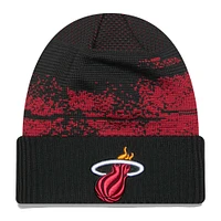 Men's New Era  Black Miami Heat Tip-Off Cuffed Knit Hat