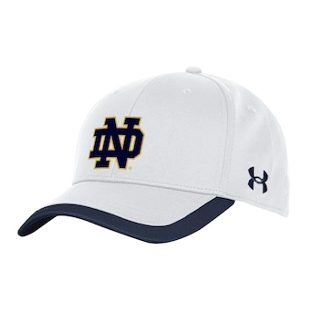 Men's Under Armour  White Notre Dame Fighting Irish Sideline Blitzing Accent Flex Hat