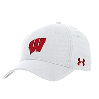 Men's Under Armour  White Wisconsin Badgers Sideline Performance Adjustable Hat