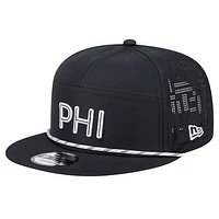 Men's New Era Black Philadelphia Eagles Hydro 5-Panel 9FIFTY Snapback Hat