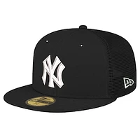 Men's New Era Black York Yankees 59FIFTY Trucker Fitted Hat