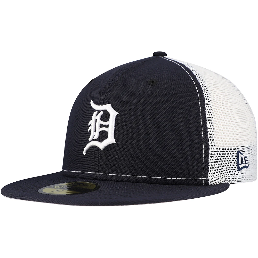 Men's New Era Navy Detroit Tigers Team Color 59FIFTY Trucker Fitted Hat