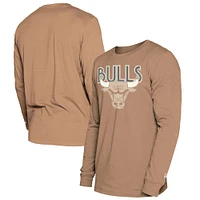 Men's New Era  Tan Chicago Bulls 2024/25 City Edition Long Sleeve T-Shirt