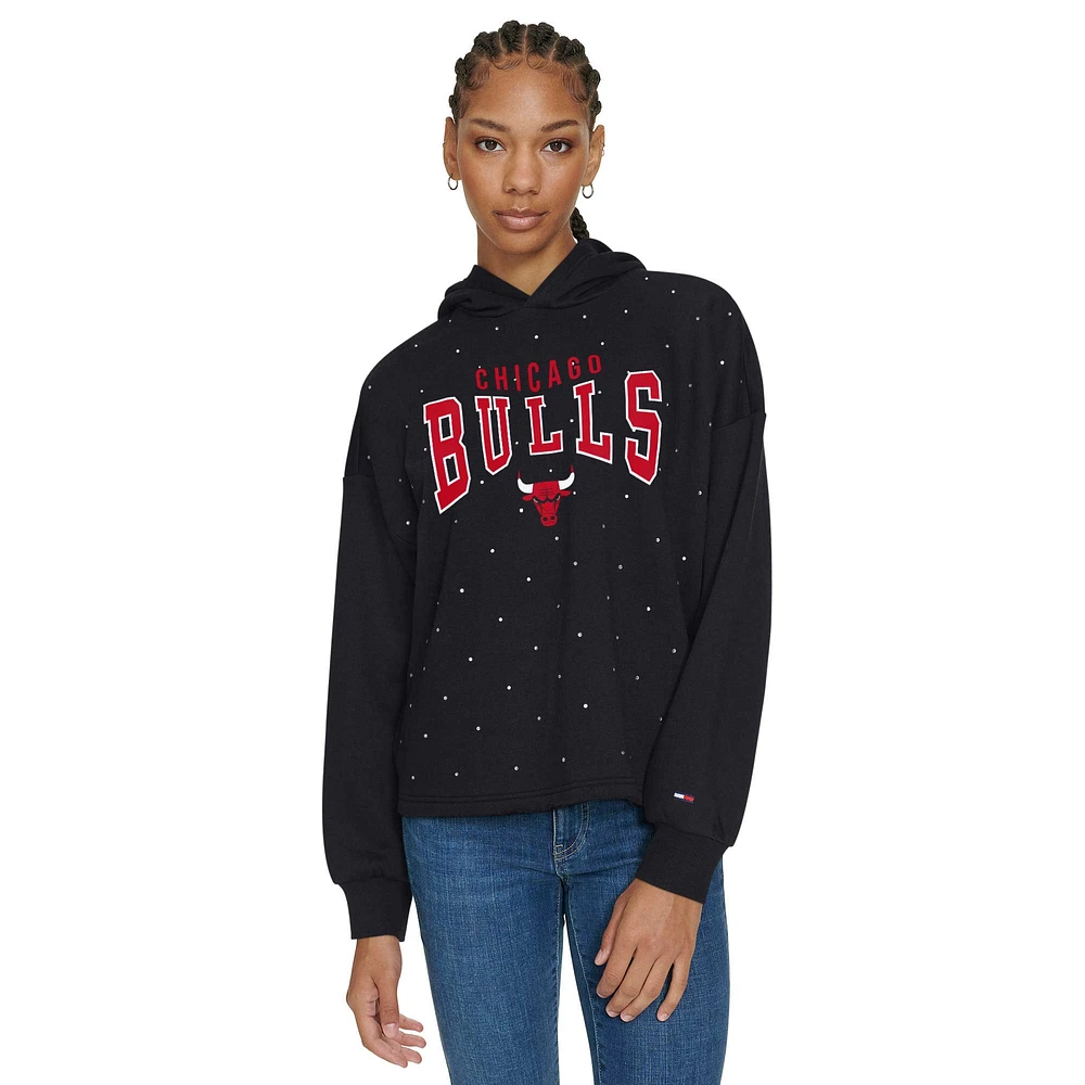 Women's Tommy Jeans Black Chicago Bulls Stella Cropped Pullover Hoodie