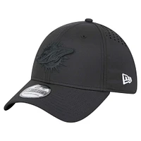 Men's New Era Black Miami Dolphins Hydro 39THIRTY Flex Hat